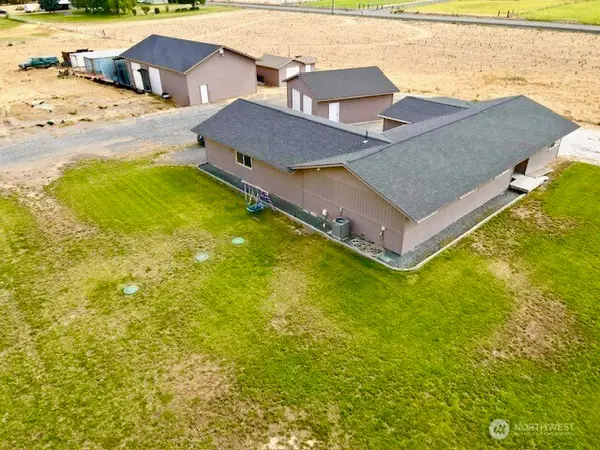10946 NE 5.2 Road, Moses Lake, WA 98837
