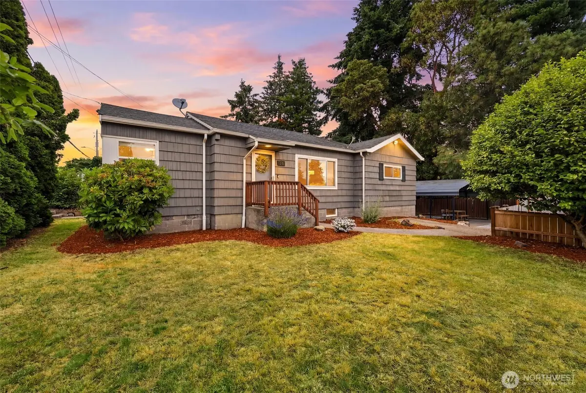 316 SW 124th Street, Seattle, WA 98146 - #1