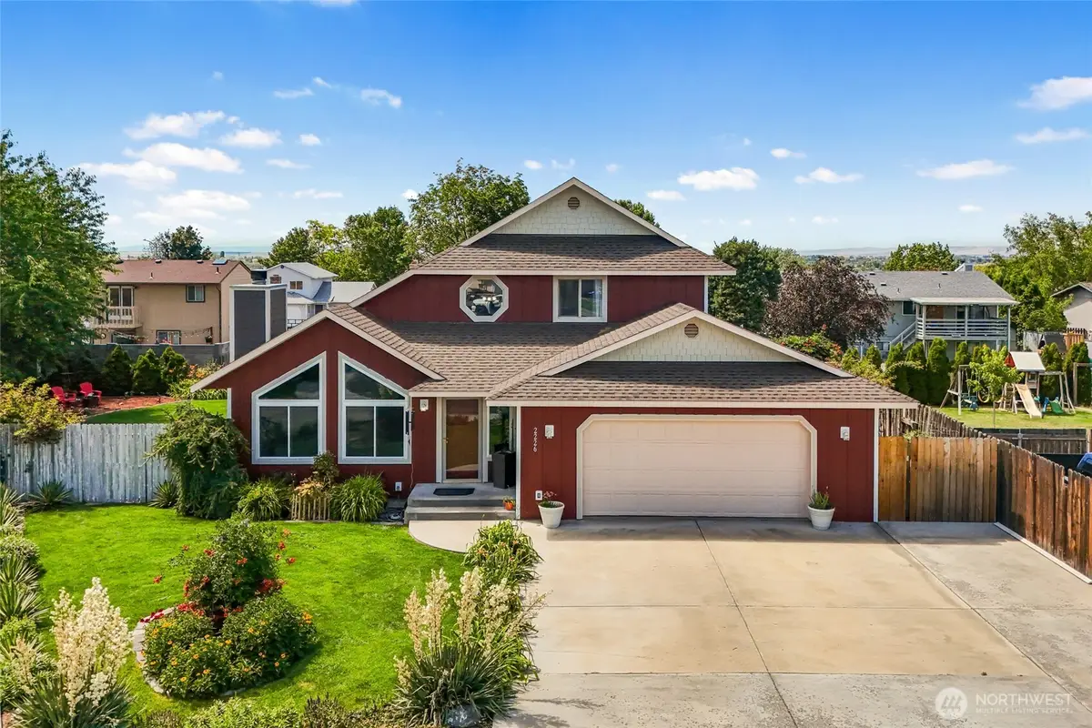 2226 S Belair Drive, Moses Lake, WA 98837 - #1