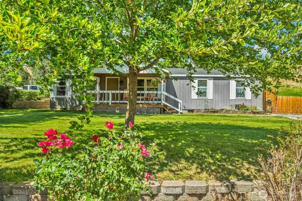 1612 Britini Drive, Wenatchee, WA 98801