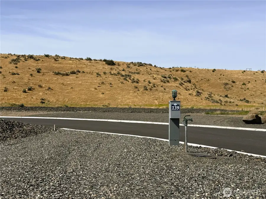 1769 Naches Wenas Rd, Selah, WA 98942 - #2
