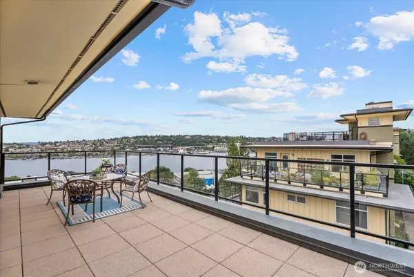 655 Crockett Street Ct #A507, Seattle, WA 98109