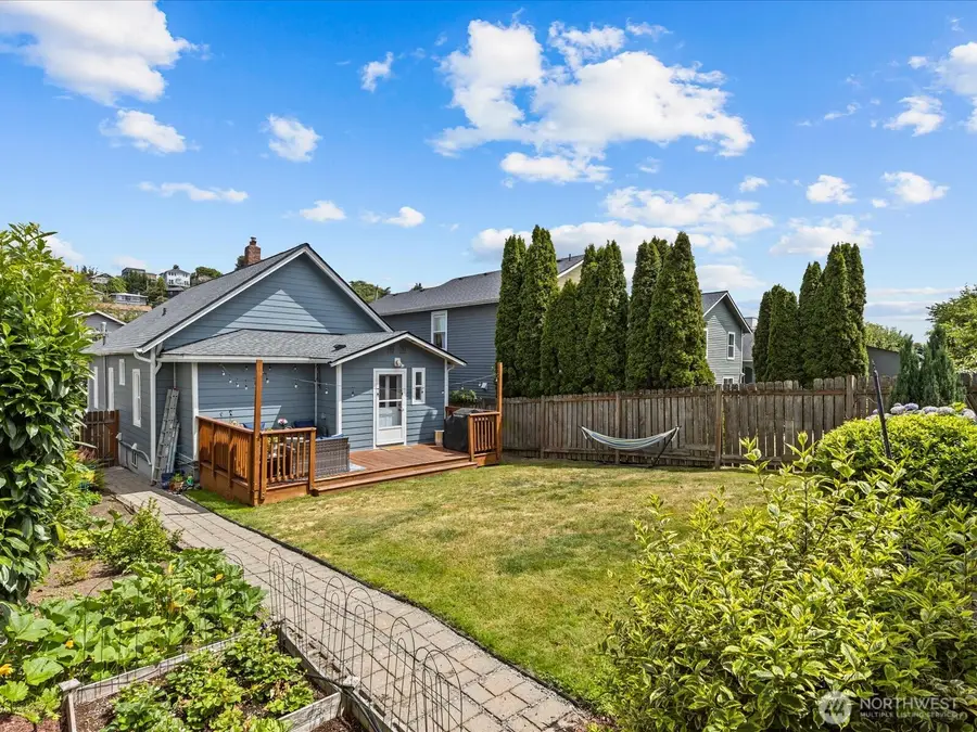 1715 26th Avenue S, Seattle, WA 98144 - #2