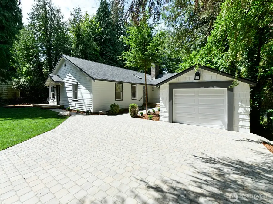 8529 29th Avenue Nw, Seattle, WA 98117 - #2