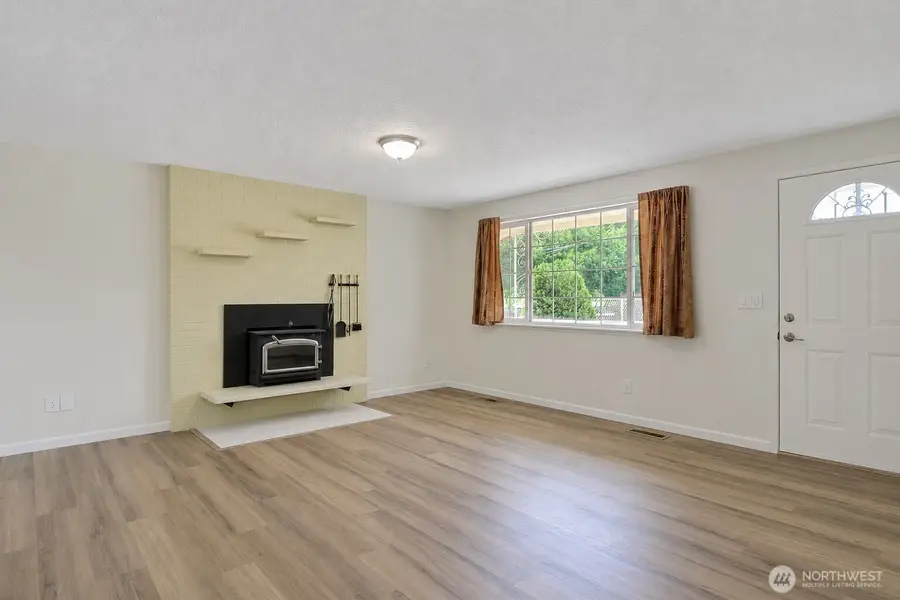 2401 S 62nd Street, Tacoma, WA 98409 - #3