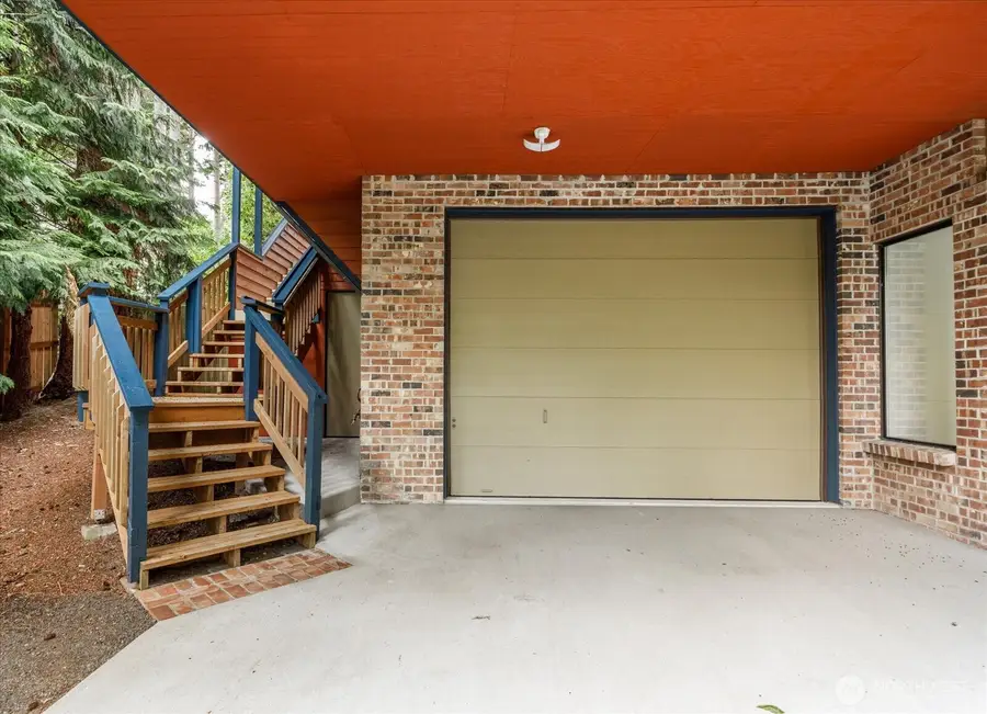 1099 Worthy Place, Greenbank, WA 98253 - #3