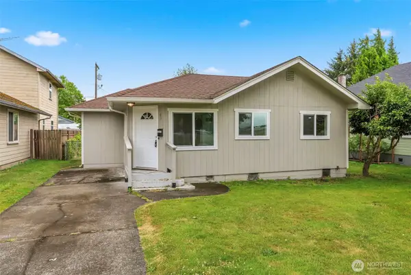 2843 Hemlock Street, Longview, WA 98632