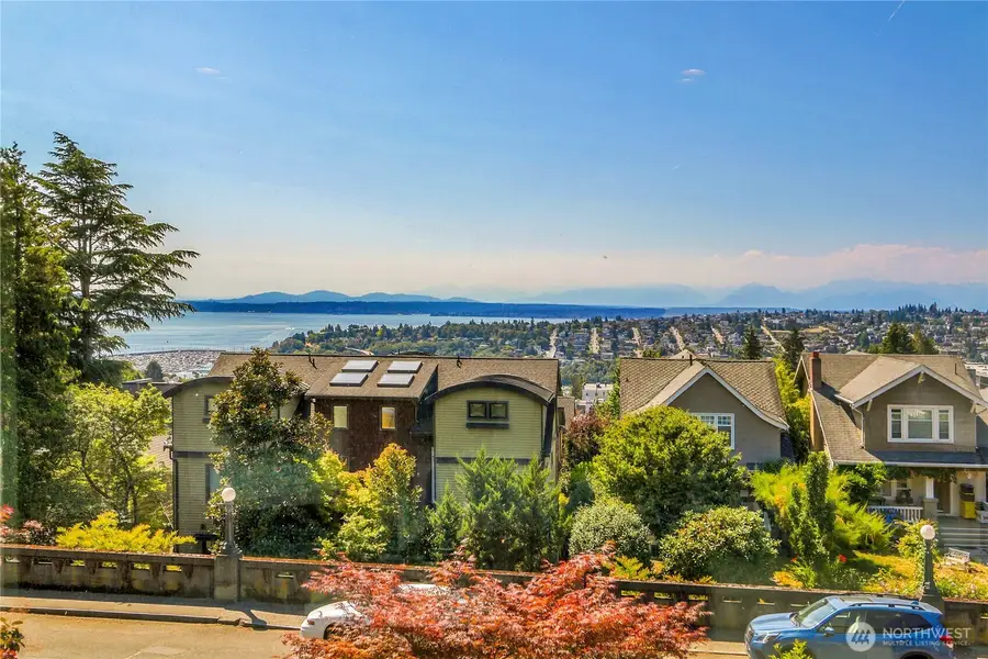 1942 7th Avenue W, Seattle, WA 98119 - #2