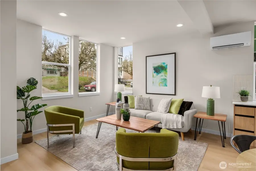 906 28th Avenue S, Seattle, WA 98144 - #3