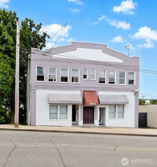 9265 57th Avenue S, Seattle, WA 98118