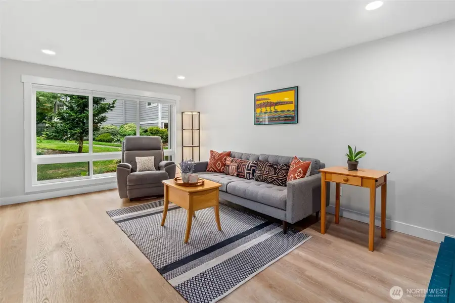 15212 NE 8th Street #F13, Bellevue, WA 98007 - #3