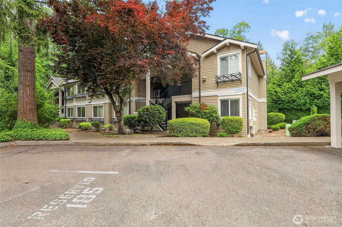 11313 NE 128th Street #E104, Kirkland, WA 98034 - #1