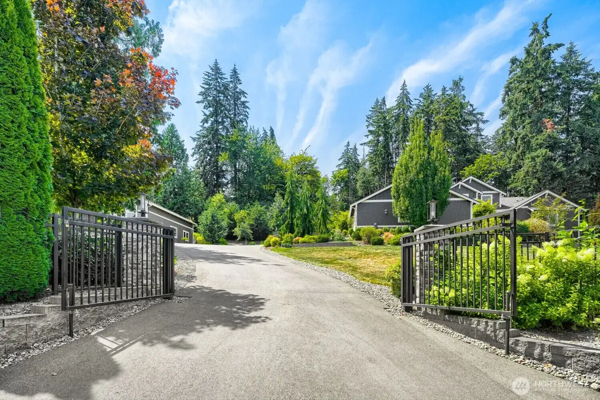 3916 Waller Road E, Tacoma, WA 98443 - #1