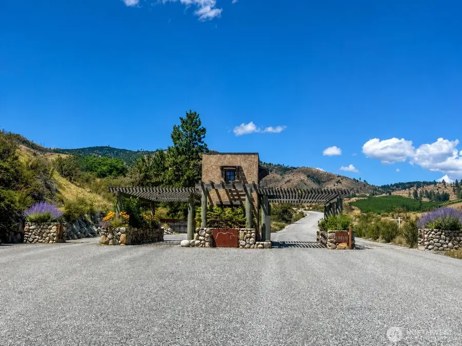 202 Bandera Way #33, Chelan, WA 98816 - #2
