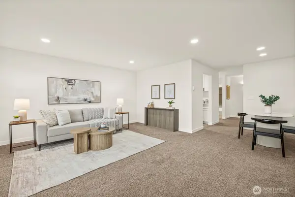 2929 76th Avenue Se #208, Mercer Island, WA 98040