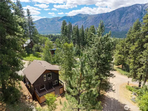 32 Crabapple Road, Winthrop, WA 98862