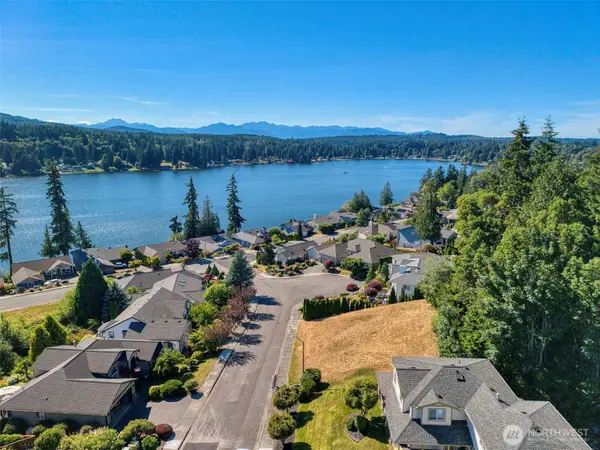 6044 Sandpiper Court #109, Bremerton, WA 98312