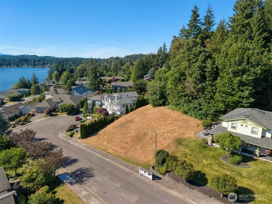 6044 Sandpiper Court #109, Bremerton, WA 98312 - #2