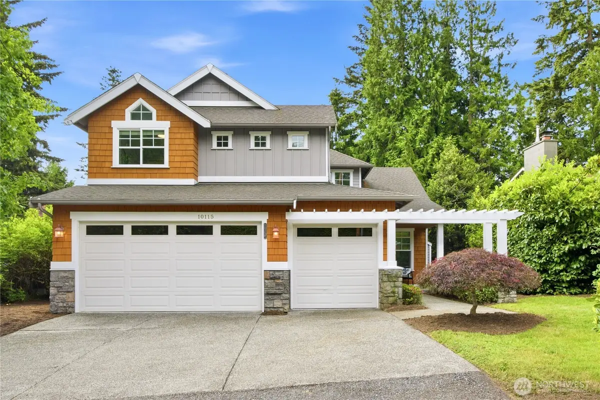 10115 Ne 24th St, Bellevue, WA 98004 - #1