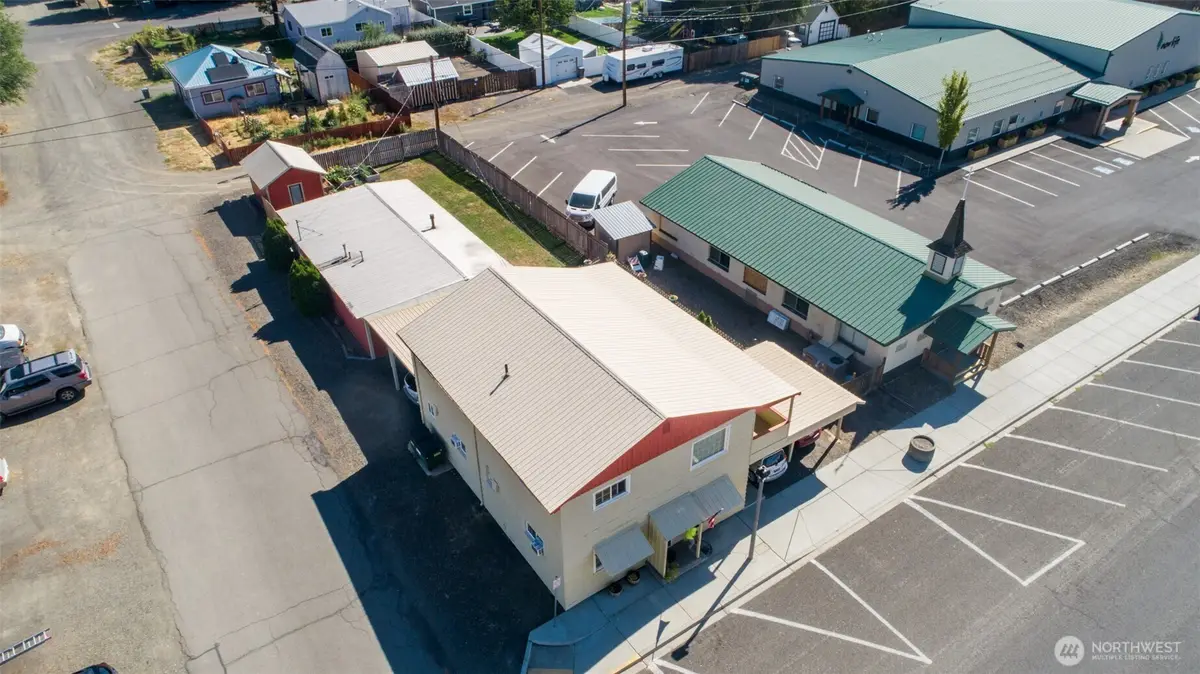220 N Main Street, Kittitas, WA 98934 - #1