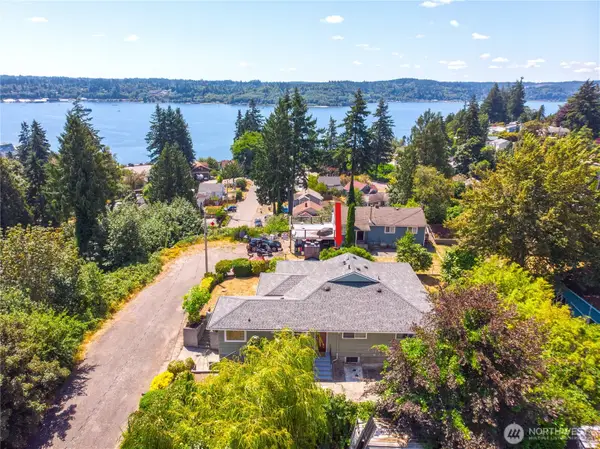 605 S Charleston Avenue, Bremerton, WA 98312