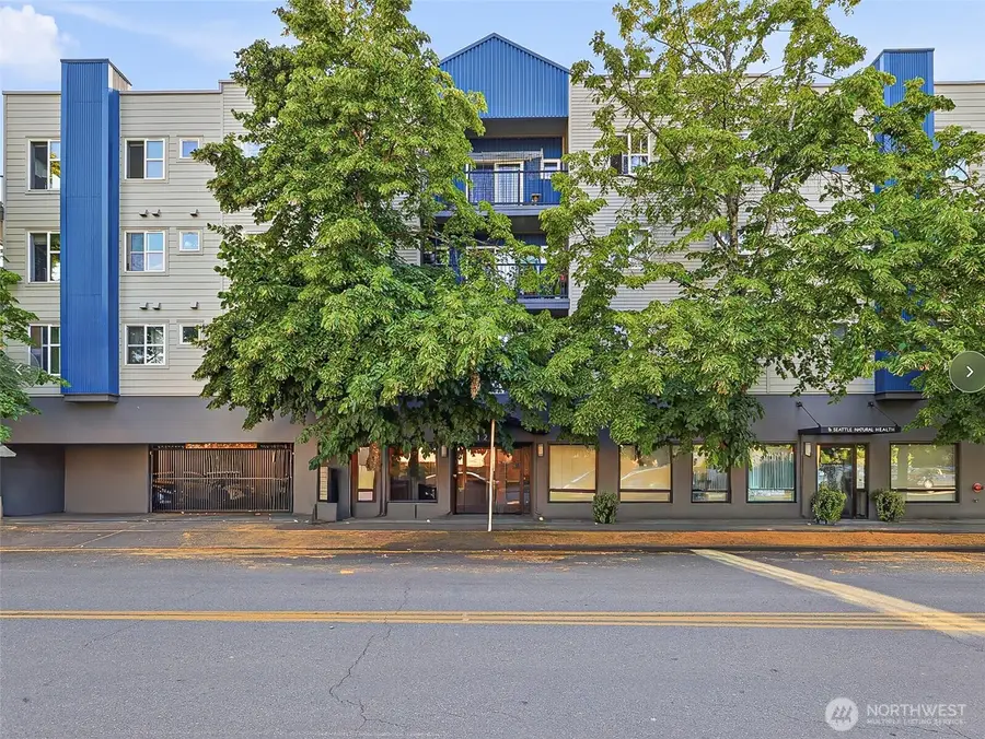 12345 Roosevelt Way Ne #310, Seattle, WA 98125 - #3