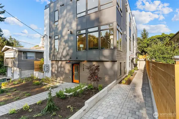 7148 47th Avenue Sw, Seattle, WA 98136