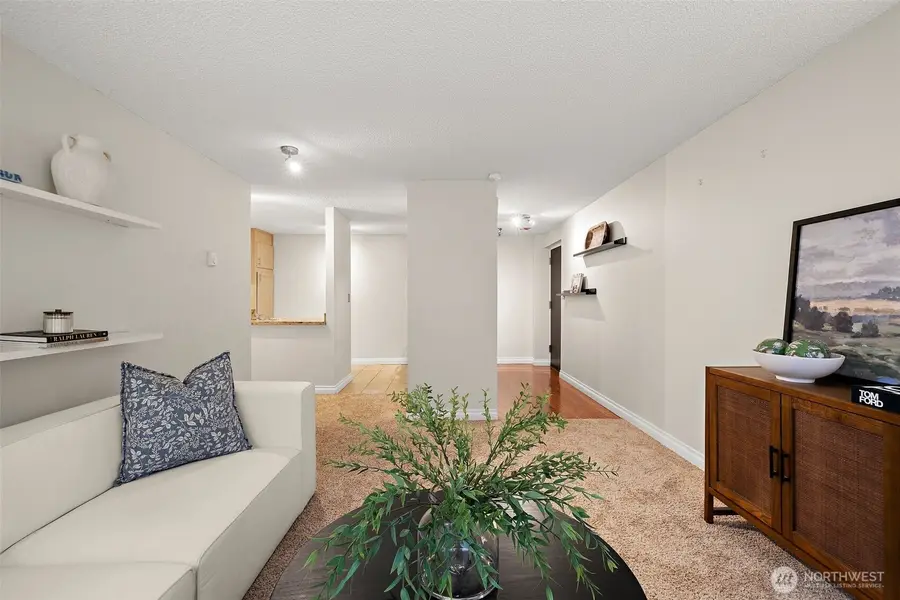 1300 University Street #4C, Seattle, WA 98101 - #3