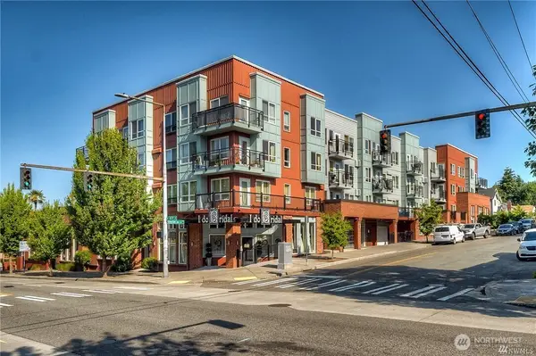 424 N 85th Street #406, Seattle, WA 98103