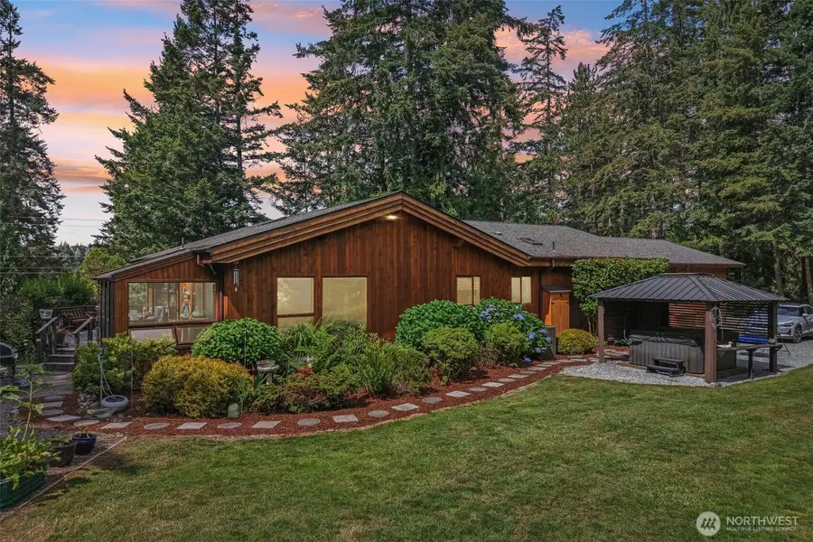 1834 Lake Drive, Camano Island, WA 98282 - #2