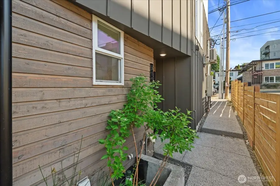 911 NE 70th Street #C, Seattle, WA 98115 - #2