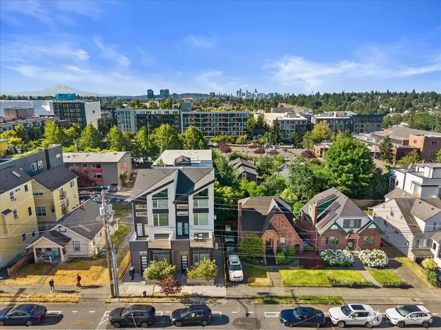 911 NE 70th Street #C, Seattle, WA 98115 - #3