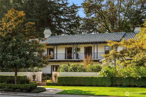 1935 Parkside Drive E, Seattle, WA 98112