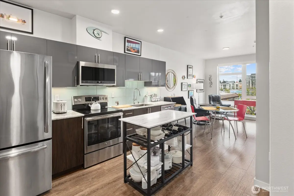 1085 103rd Avenue Ne #311, Bellevue, WA 98004 - #1