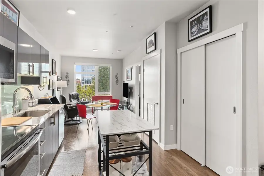 1085 103rd Avenue Ne #311, Bellevue, WA 98004 - #3