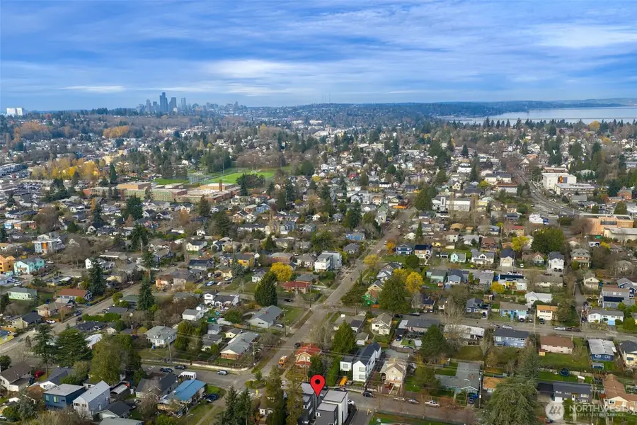 4405 S Holly Street, Seattle, WA 98118 - #3
