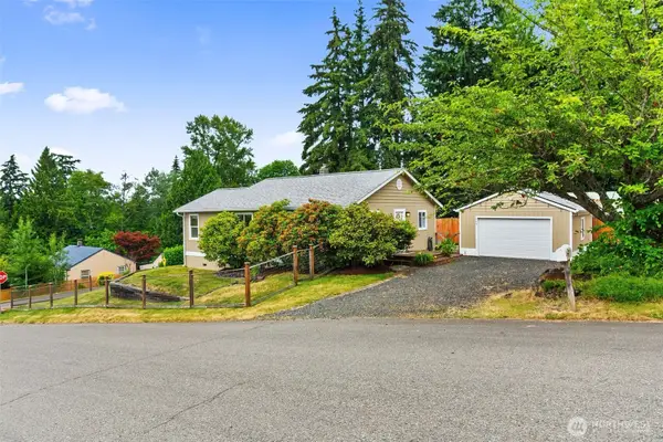 504 G Street Sw, Tumwater, WA 98512
