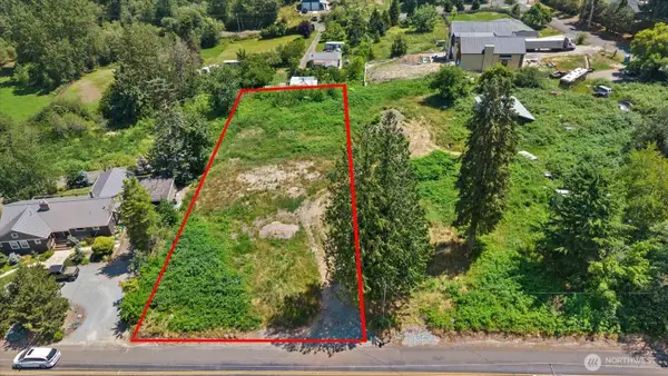 1701 112th Avenue E, Edgewood, WA 98372