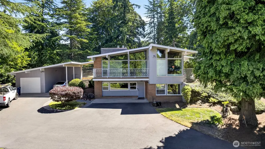 17438 6th Avenue Sw, Normandy Park, WA 98166 - #2