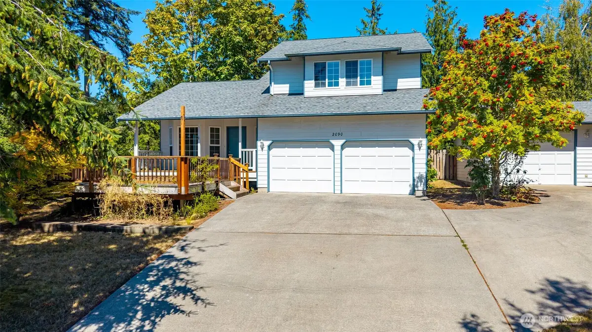 2090 Putnam Drive, Oak Harbor, WA 98277 - #1