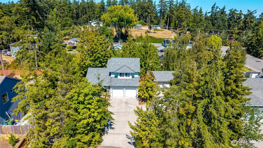 2090 Putnam Drive, Oak Harbor, WA 98277 - #3