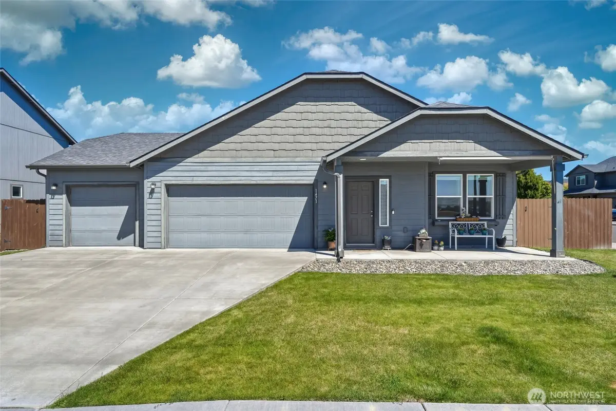 1471 SW Greeley Street, College Place, WA 99324 - #1