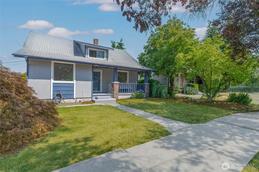 1823 S Adams Street, Tacoma, WA 98405 - #2