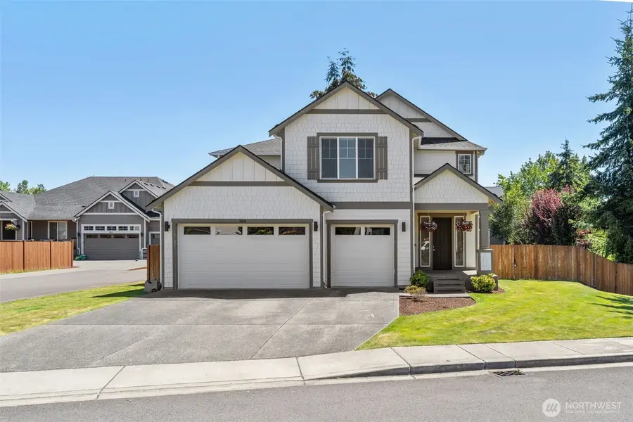704 26th Avenue Ct, Milton, WA 98354 - #2