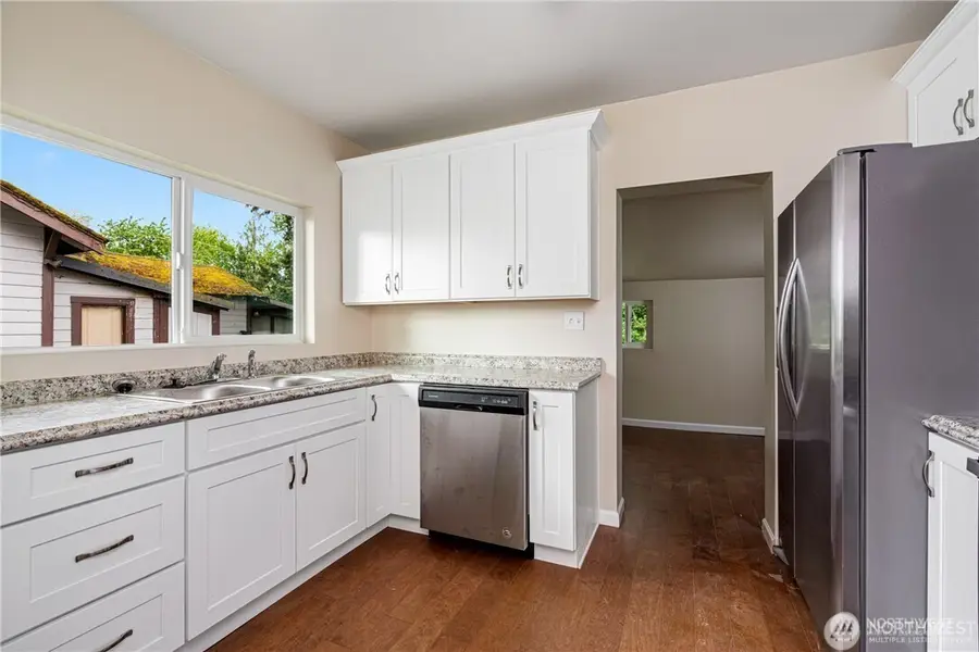 509 Yew Street, Centralia, WA 98531 - #3