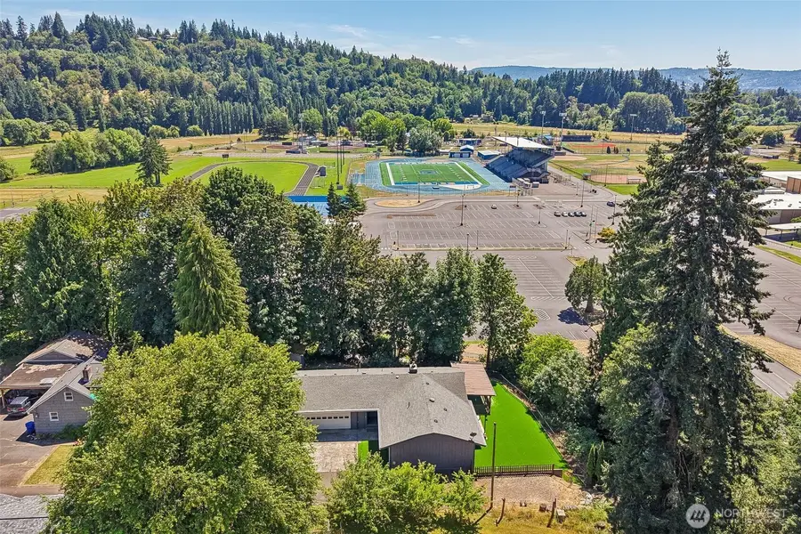 103 N 21st Avenue, Kelso, WA 98626 - #2