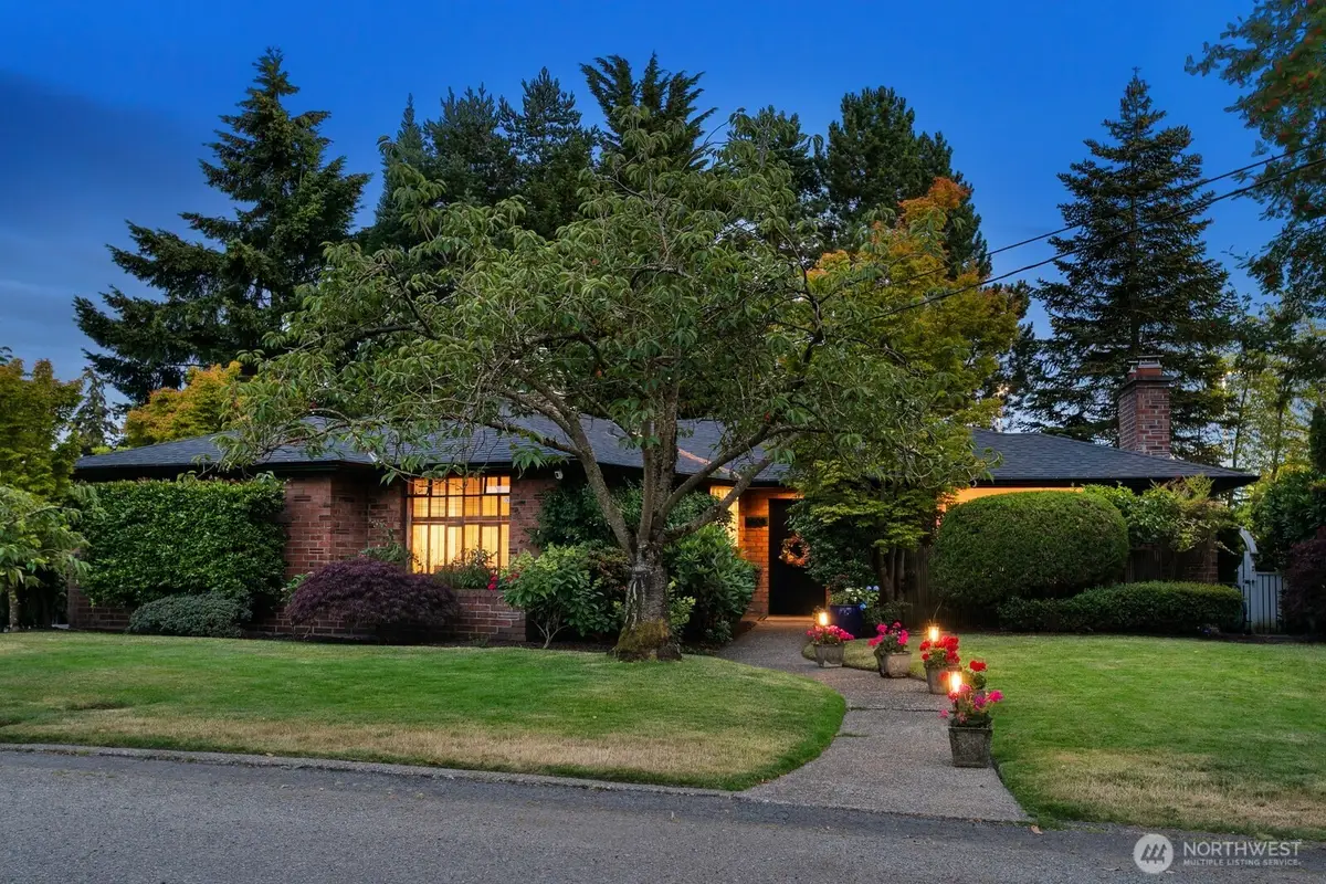 1805 NW 95th Street, Seattle, WA 98117 - #1