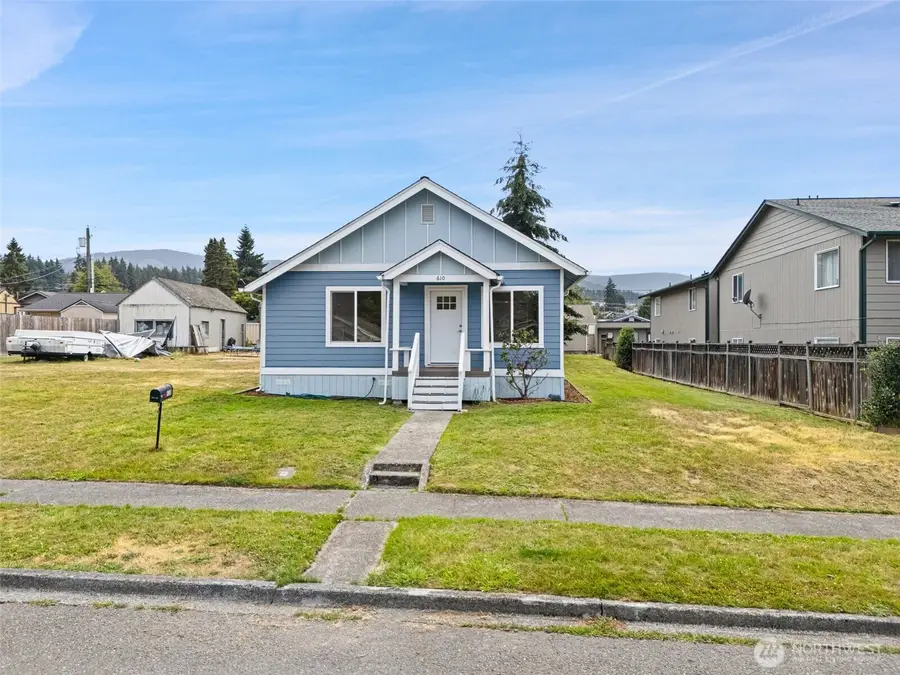 610 E 7th Street, Port Angeles, WA 98362 - #2