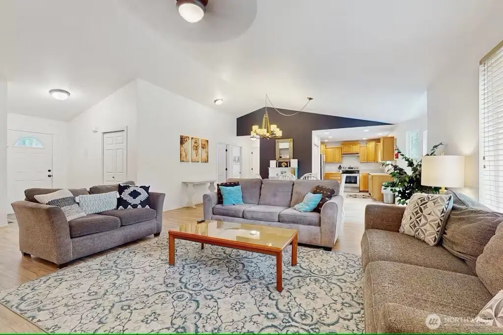 120 Pine Glen Court, Easton, WA 98925 - #1