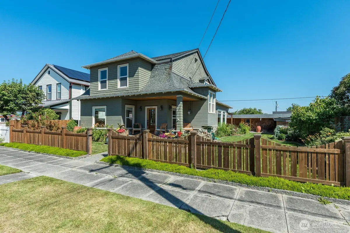 1118 4th Street, Anacortes, WA 98221 - #1